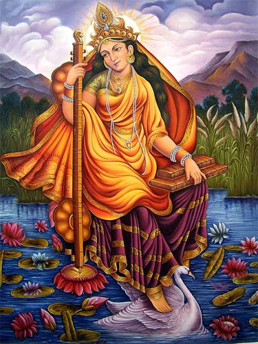 Богиня священной реки Сарасвати. Источник - hinduism.about.com